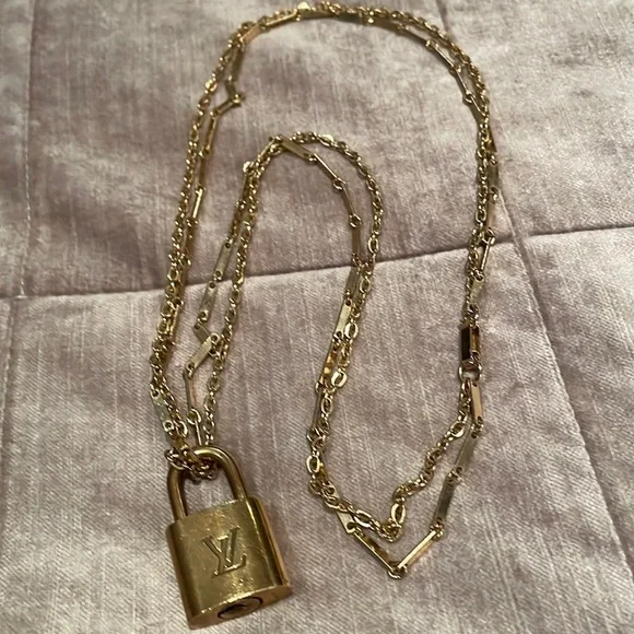Louis Vuitton Lock Necklace - Picture 5 of 9